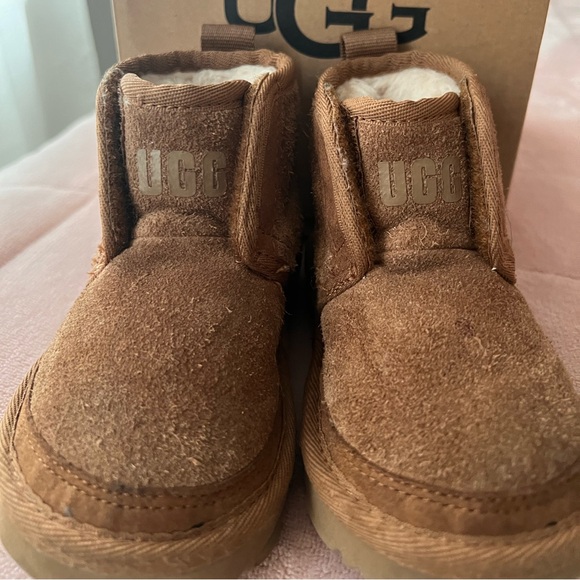 UGG Neumel EZ-Fit Chestnut - Picture 2 of 7